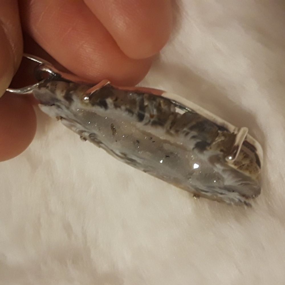 Geode Druzy Agate Slice Pendant .925 Sterling Silver Shimmer White Black Gray - Picture 8 of 11